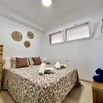 Sunset Sea Views And Pool Apartment *