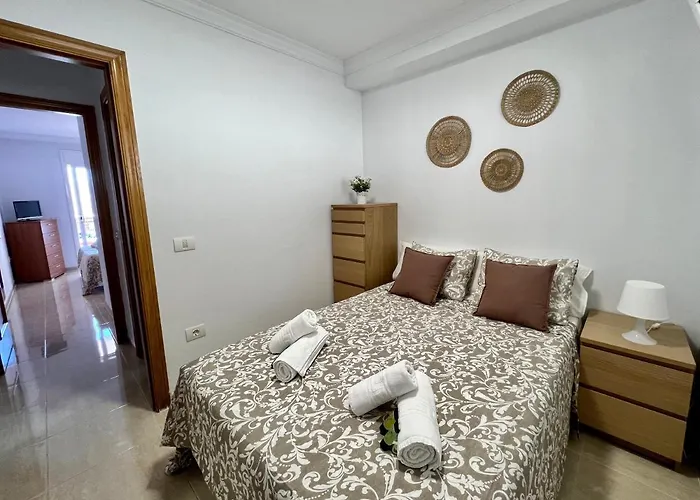 Sunset Sea Views And Pool Appartamento